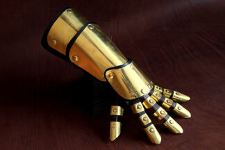 fantasy gauntlet