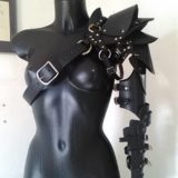 Fantasy armor arms